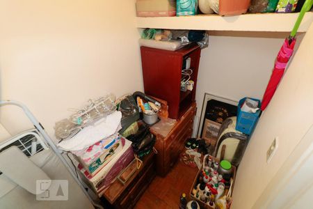 Apartamento à venda com 72m², 2 quartos e 1 vaga Apartamento à venda com 72m², 2 quartos e 1 vagaQuarto de serviço