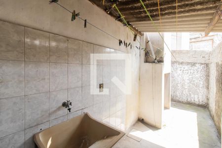 Casa para alugar com 70m², 1 quarto e 1 vagaÁrea de Serviço