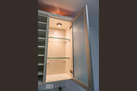 Apartamento para alugar com 63m², 2 quartos e 1 vaga Apartamento para alugar com 63m², 2 quartos e 1 vagaCozinha