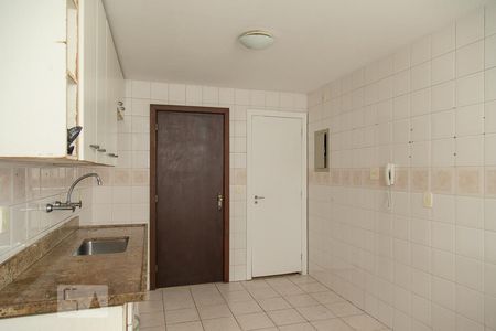 Apartamento à venda com 90m², 3 quartos e 1 vagaCozinha 
