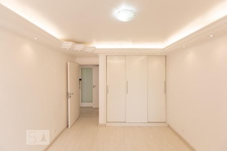 Apartamento à venda com 98m², 2 quartos e 1 vagaQuarto 2