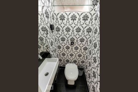 Apartamento à venda com 98m², 2 quartos e 1 vagaLavabo