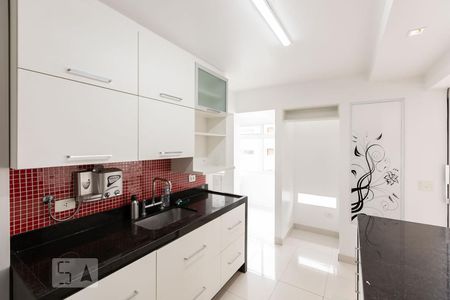 Apartamento à venda com 98m², 2 quartos e 1 vagaCozinha