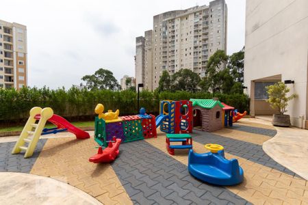 Apartamento para alugar com 49m², 2 quartos e 1 vaga Apartamento para alugar com 49m², 2 quartos e 1 vagaPlayground