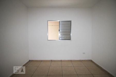 Quarto 2 de casa para alugar com 2 quartos, 65m² em Vila Aurora (zona Norte), São Paulo