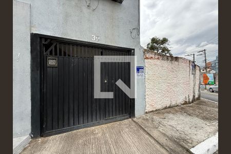 Casa para alugar com 120m², 3 quartos e 2 vagasFachada