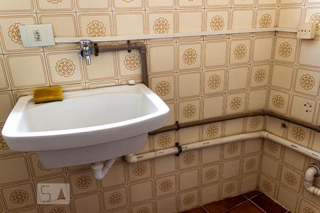 Apartamento à venda com 38m², 1 quarto e 1 vaga Apartamento à venda com 38m², 1 quarto e 1 vagaÁrea de Serviço