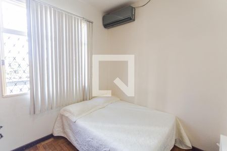 Quarto 1 de apartamento para alugar com 2 quartos, 80m² em São Lucas, Belo Horizonte