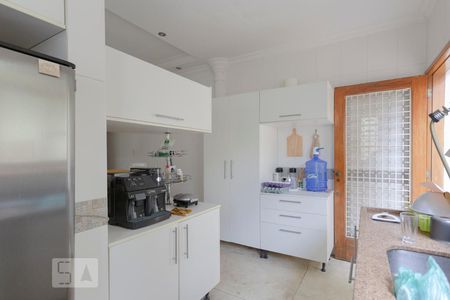 Casa para alugar com 304m², 7 quartos e 2 vagasCozinha