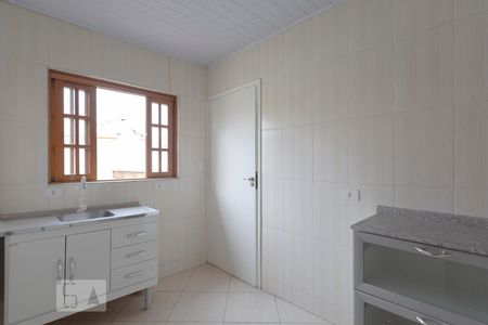 Casa para alugar com 304m², 7 quartos e 2 vagasCozinha da Edícula