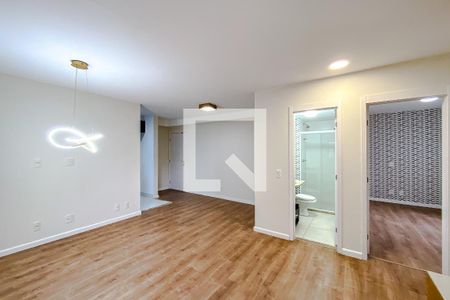 Sala de apartamento para alugar com 2 quartos, 68m² em Brás, São Paulo