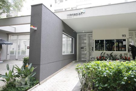 Fachada de apartamento para alugar com 2 quartos, 67m² em Brooklin Paulista, São Paulo