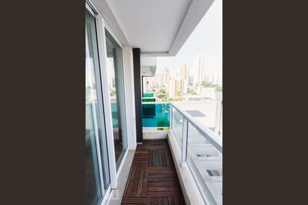 Studio para alugar com 30m², 0 quarto e 1 vaga Studio para alugar com 30m², 0 quarto e 1 vagaVaranda