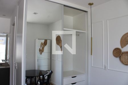 Quarto - Armários de kitnet/studio para alugar com 0 quarto, 30m² em Perdizes, São Paulo