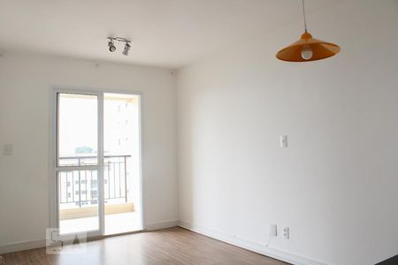 Apartamento para alugar com 66m², 3 quartos e 1 vagaSala