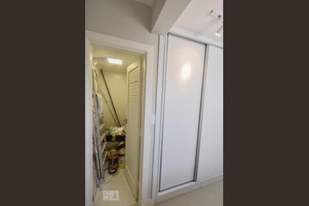 Apartamento para alugar com 100m², 3 quartos e 1 vagaBanheiro de Serviços