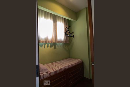 Apartamento para alugar com 93m², 3 quartos e 2 vagasQuarto de Serviço