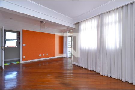 Sala Ambientes de apartamento para alugar com 3 quartos, 93m² em Sagrada Família, Belo Horizonte