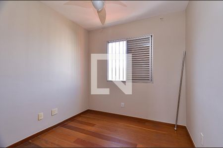 Quarto 1 de apartamento para alugar com 3 quartos, 93m² em Sagrada Família, Belo Horizonte