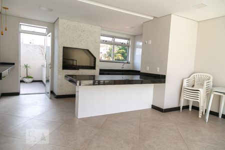 Apartamento para alugar com 93m², 3 quartos e 2 vagasÁrea comum - Churrasqueira