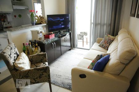 Sala de apartamento para alugar com 2 quartos, 46m² em Liberdade, São Paulo