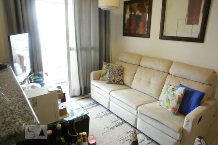 Sala de apartamento para alugar com 2 quartos, 46m² em Liberdade, São Paulo
