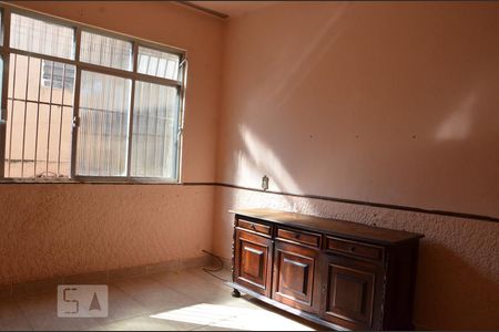 Sala de apartamento para alugar com 2 quartos, 90m² em Piedade, Rio de Janeiro