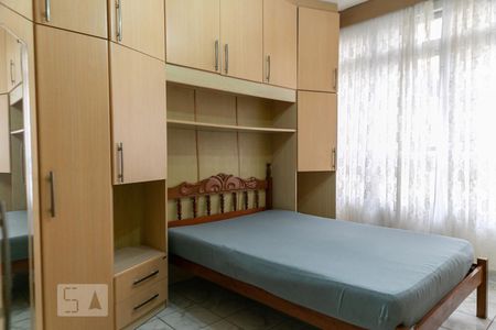 Quarto de apartamento para alugar com 1 quarto, 61m² em Gonzaga, Santos