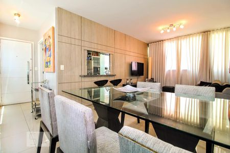 Apartamento para alugar com 80m², 3 quartos e 2 vagas Apartamento para alugar com 80m², 3 quartos e 2 vagasSala