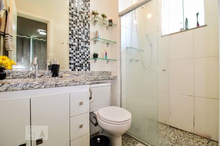 Apartamento para alugar com 80m², 3 quartos e 2 vagas Apartamento para alugar com 80m², 3 quartos e 2 vagasBanheiro