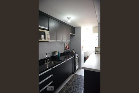Apartamento para alugar com 55m², 2 quartos e 2 vagasCozinha