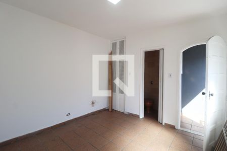 Casa à venda com 320m², 4 quartos e 2 vagasQuarto 4