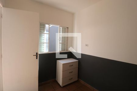 Casa à venda com 320m², 4 quartos e 2 vagasQuarto de Serviço