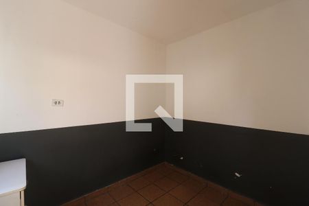 Casa à venda com 320m², 4 quartos e 2 vagasQuarto de Serviço