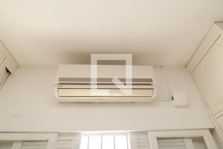 Casa à venda com 320m², 4 quartos e 2 vagasQuarto 3 - Suíte