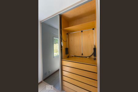 Quarto 02 de apartamento para alugar com 2 quartos, 57m² em Vila Satúrnia, Campinas