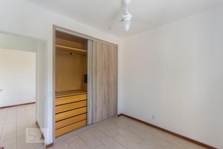 Quarto 01 de apartamento para alugar com 2 quartos, 57m² em Vila Satúrnia, Campinas