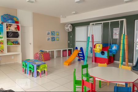 Apartamento para alugar com 45m², 2 quartos e 1 vagaÁrea comum