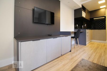 Quarto  de kitnet/studio para alugar com 1 quarto, 38m² em Vila Olímpia, São Paulo