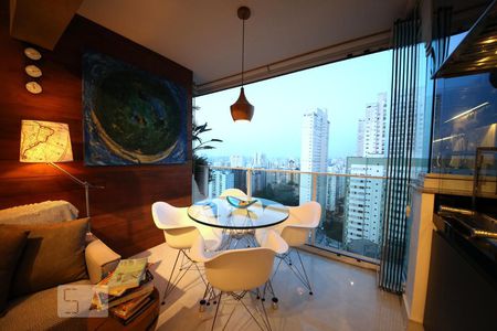 Sala  de apartamento à venda com 1 quarto, 40m² em Cidade Monções, São Paulo