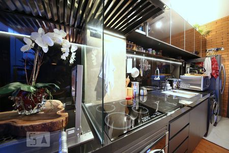 Cozinha  de apartamento à venda com 1 quarto, 40m² em Cidade Monções, São Paulo