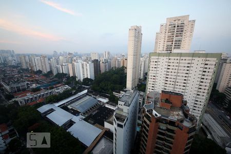 Vista  de apartamento à venda com 1 quarto, 40m² em Cidade Monções, São Paulo