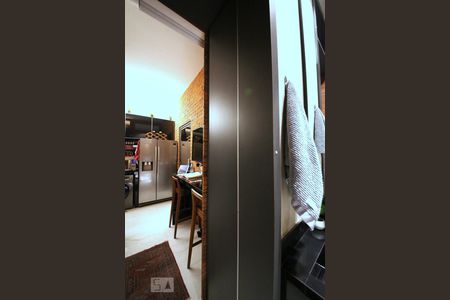 Apartamento à venda com 40m², 1 quarto e 1 vagaBanheiro - Armário de Serviço 