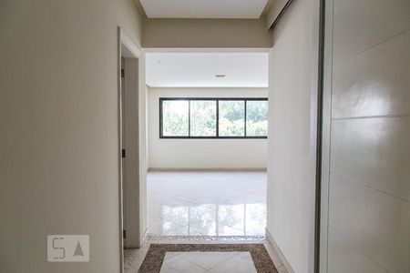 Apartamento à venda com 252m², 4 quartos e 4 vagasSala
