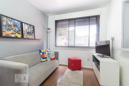 Sala de apartamento à venda com 1 quarto, 42m² em Petrópolis, Porto Alegre