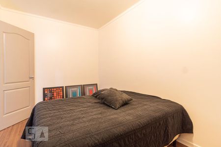 Dormitório de apartamento à venda com 1 quarto, 42m² em Petrópolis, Porto Alegre