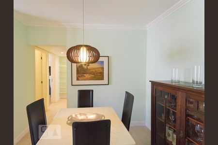 Apartamento para alugar com 60m², 2 quartos e 1 vagaSala