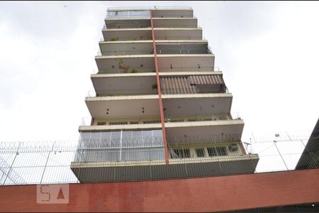 Apartamento para alugar com 40m², 1 quarto e 1 vagaFachada