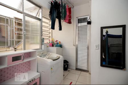 Apartamento à venda com 75m², 2 quartos e 1 vagaÁrea de serviço
