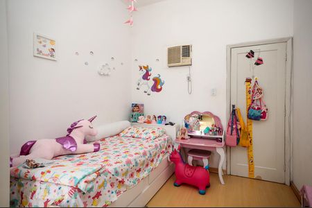 Apartamento à venda com 75m², 2 quartos e 1 vagaQuarto 2